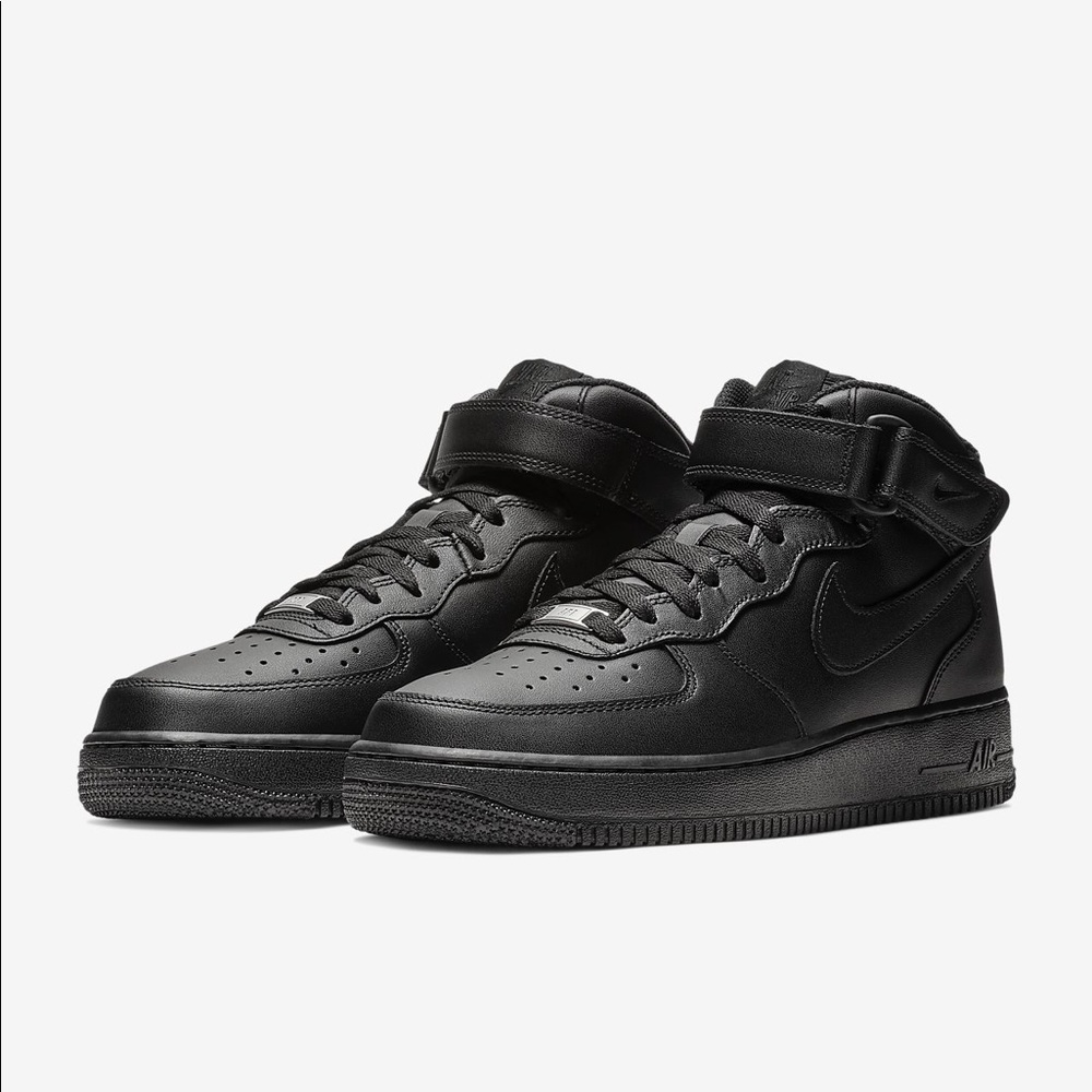 Nike Air Force 1